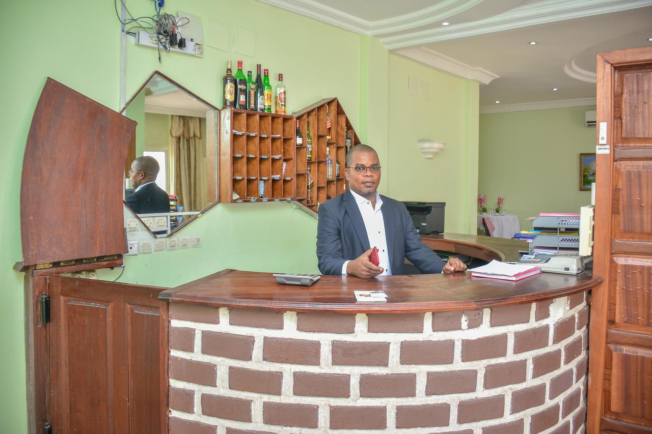 Residence Hoteliere De Moungali Brazzaville Exterior photo