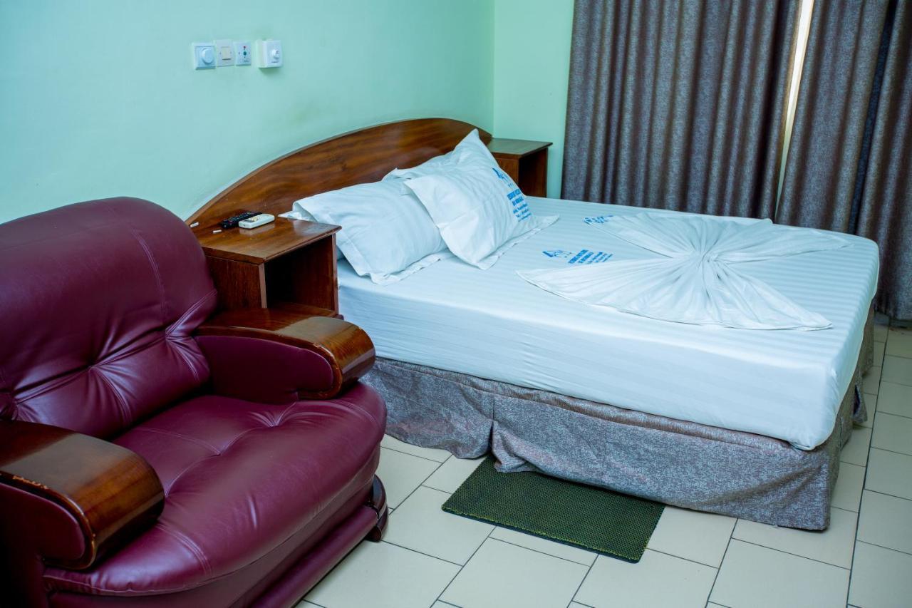 Residence Hoteliere De Moungali Brazzaville Exterior photo