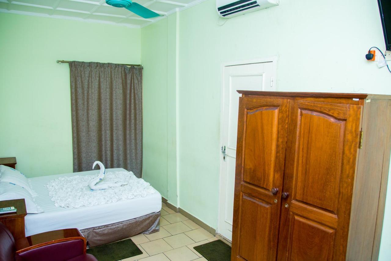 Residence Hoteliere De Moungali Brazzaville Exterior photo